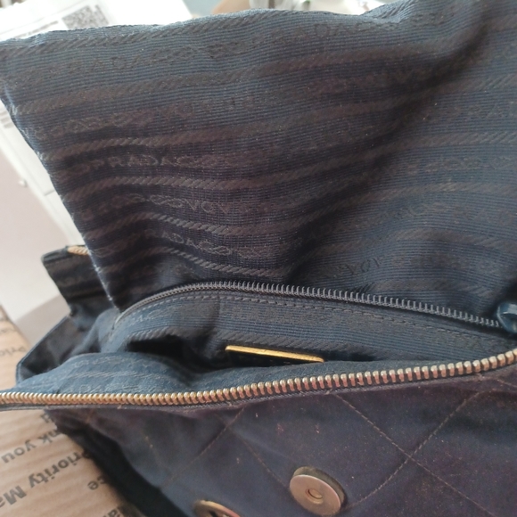 PRADA Gold Chain Bag Shoulder Bag 100% Authentic Navy Blue Crossbody Bag Tote - Picture 15 of 16